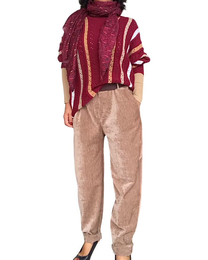 Chandail en tricot rouge vin en pointel rayures verticales, manche longue