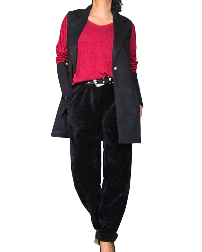 Veste noire sans manche en ultra suède