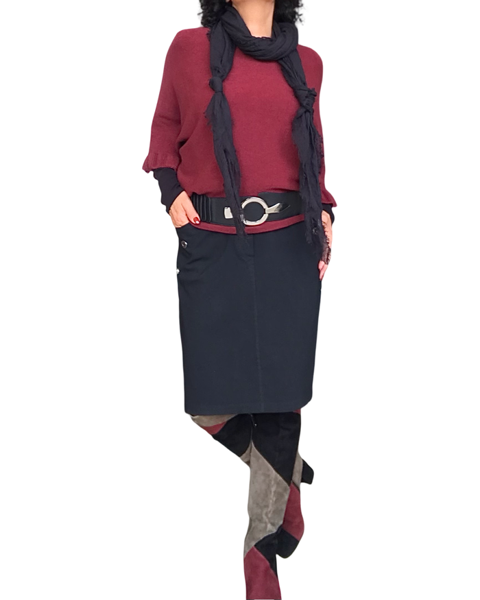 Chandail de tricot léger rouge vin manche 3/4 garni de frisons