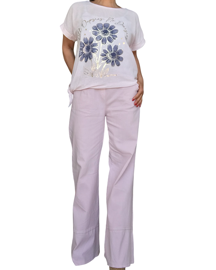 Blouse rose pâle manche courte avec 3 marguerites marines