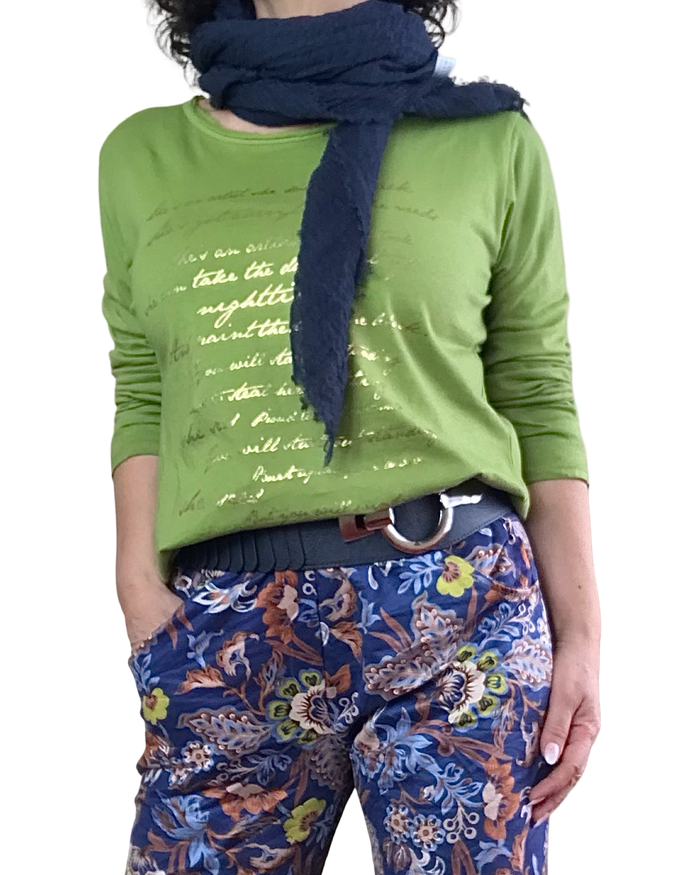 T-shirt manche longue vert pomme avec écritures dorées