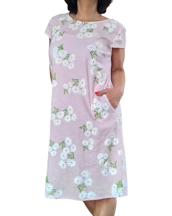Robe rose pâle fleuri au genou manche courte