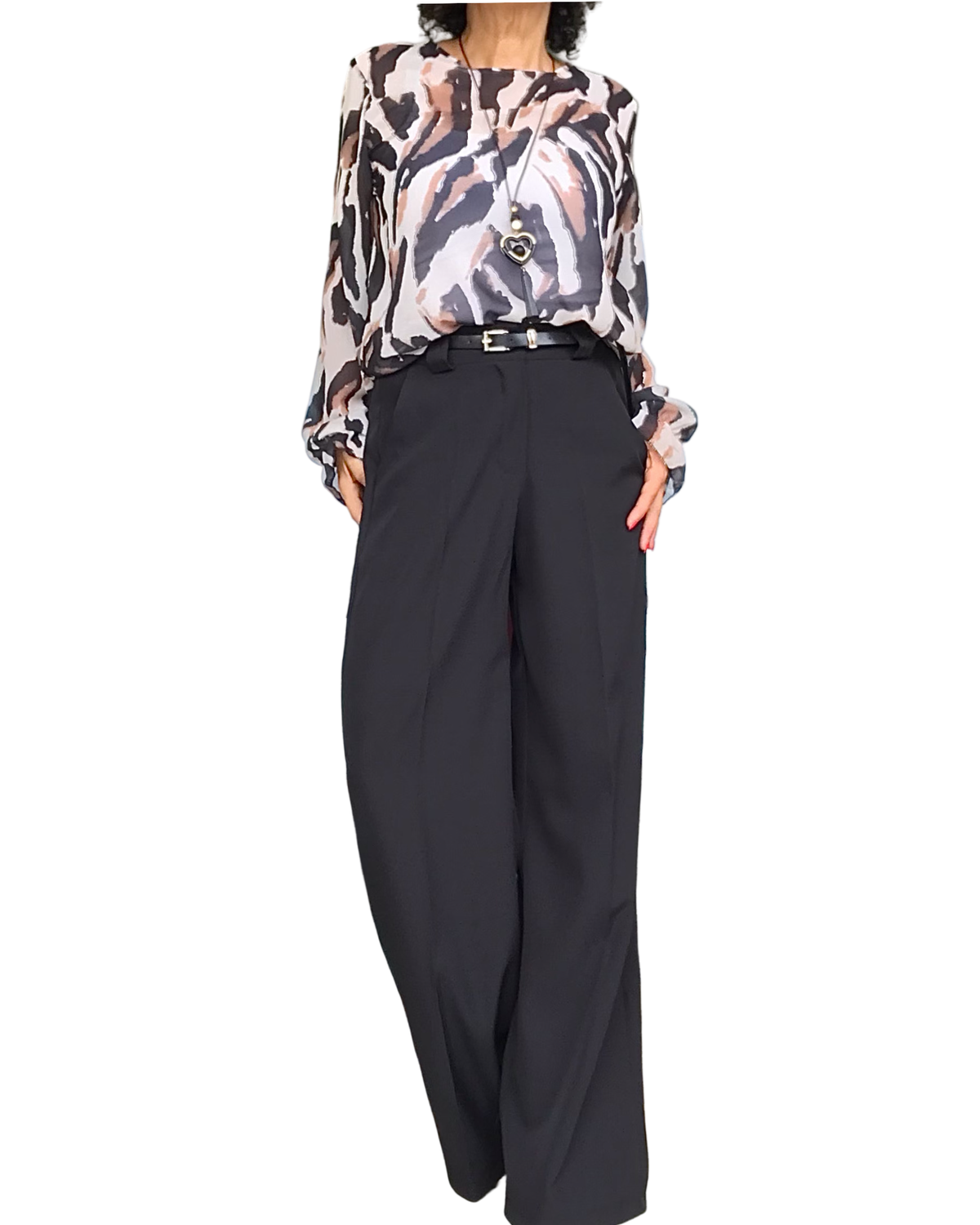 Blouse romantique en voile zébré crème, noire et camel, manches longues
