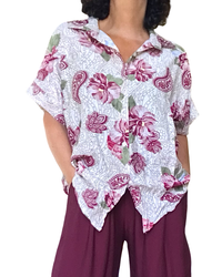 Chemise crème fleurie rouge vin et kaki manche courte