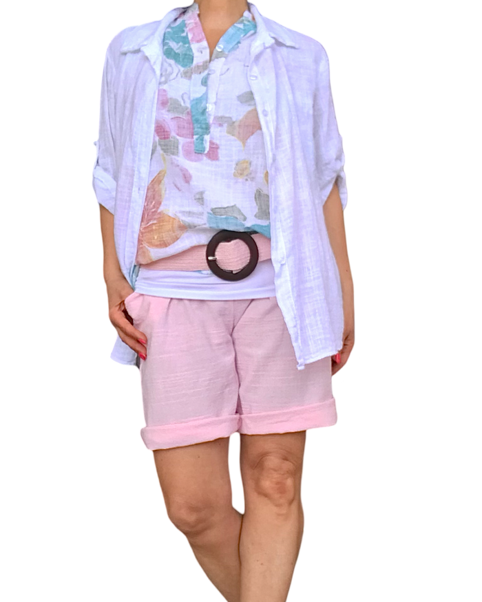 Blouse sans manche à fleurs – Fraîche et élégante