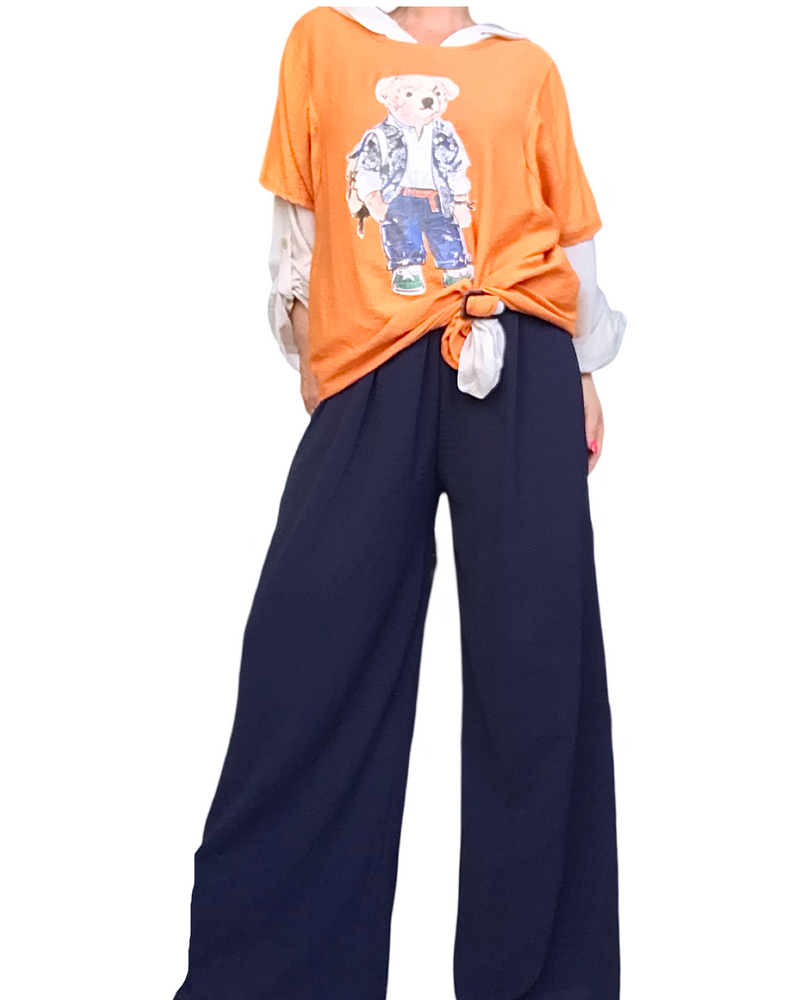 Pantalon palazzo 7/8 bleu marin taille élastique avec T-shirt, orange, ourson, boucles d’ajustement et chemise blanche