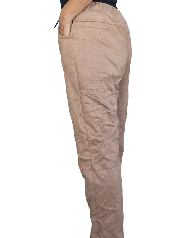 Pantalon camel en ultra suède à taille élastique avec cordon noir