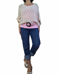 Chandail col en V en crochet losange beige manche courte