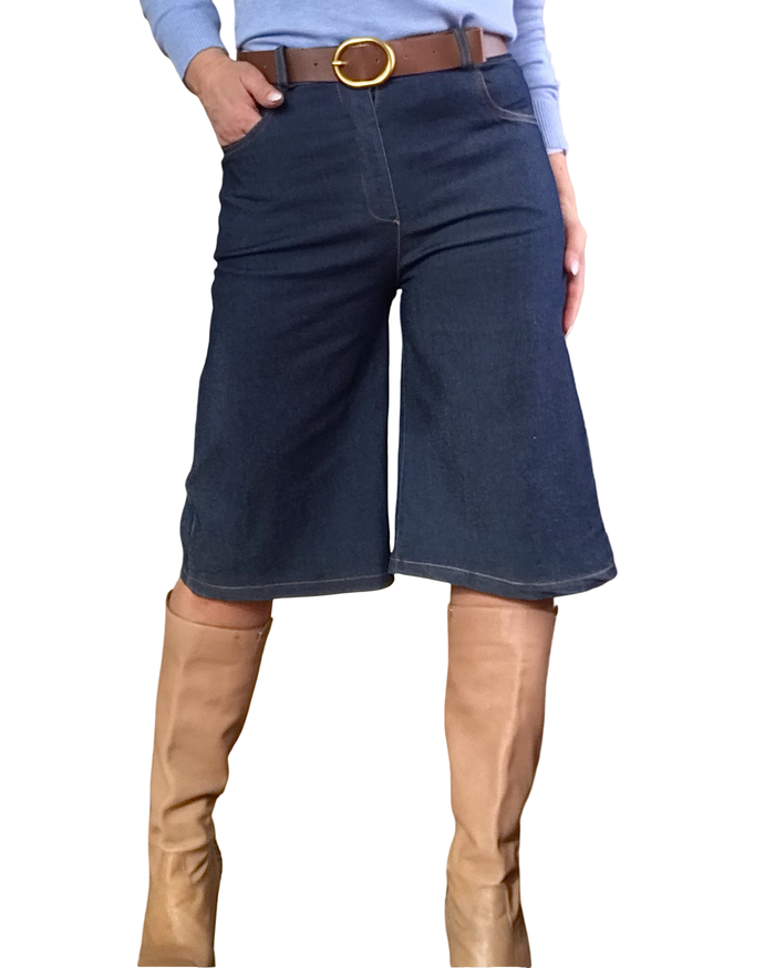 Jupe culotte en jeans bleu foncée 21 pouces de longueur