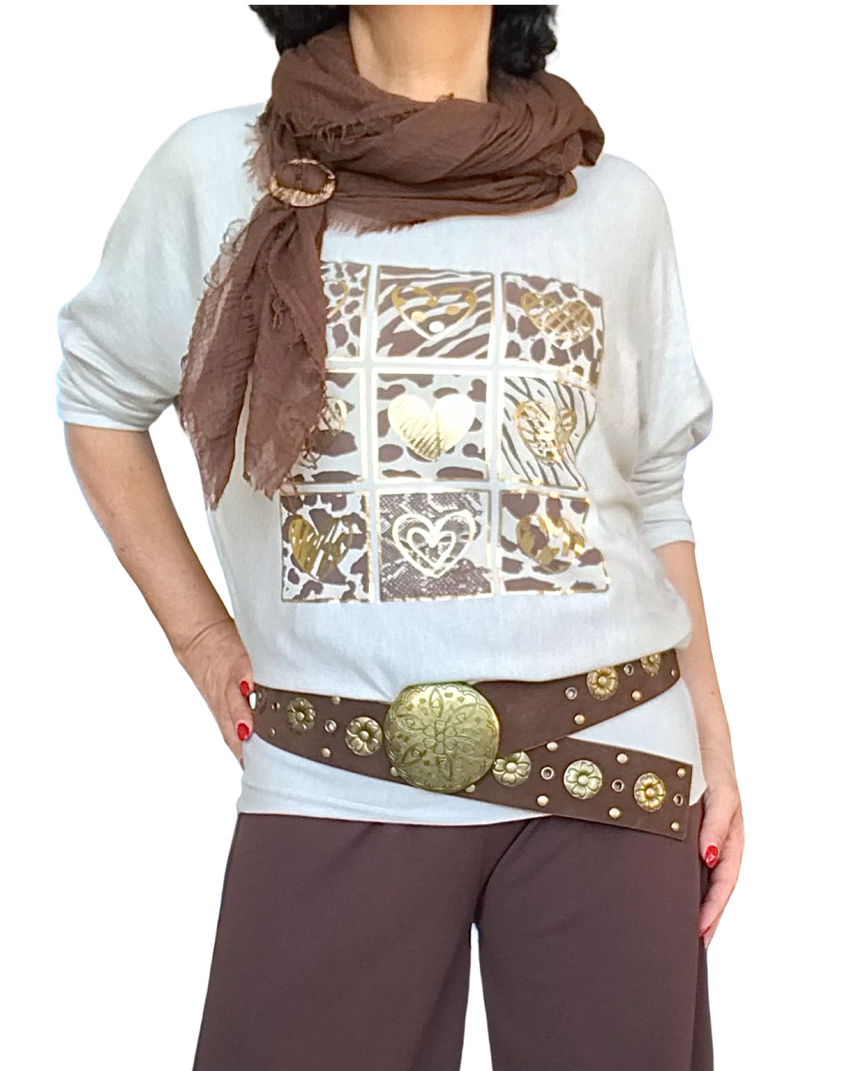 Chandail en tricot uni beige avec dessin de cœurs dorés, manche longue chauve souris