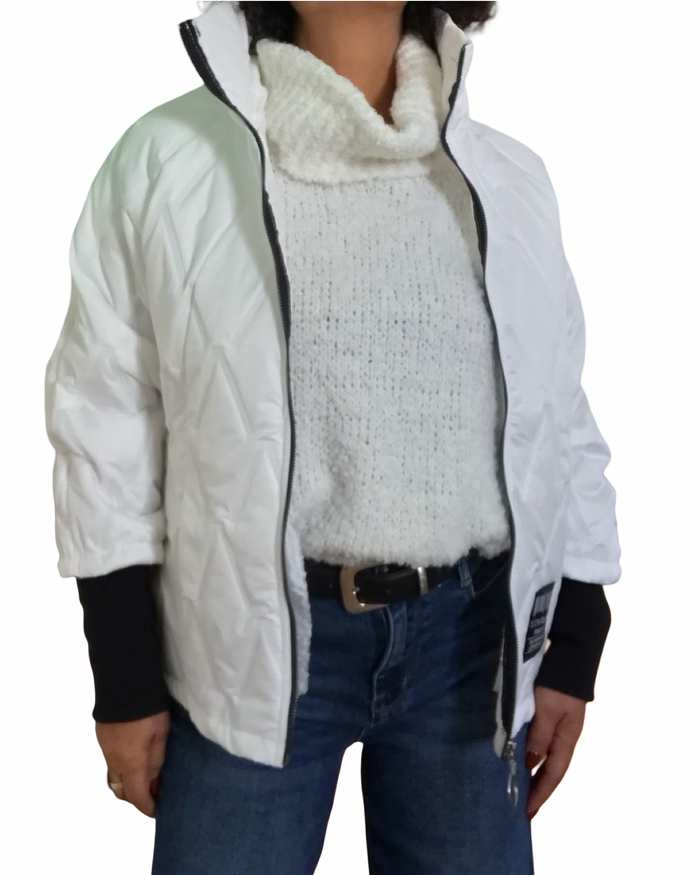 Jacket blanc matelassé (livraison 10 septembre)