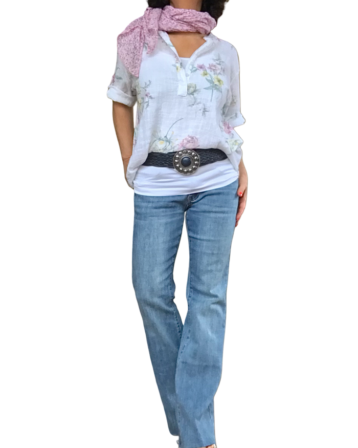 Blouse blanche manche 3/4 fleurie rose, vert, jaune et bleu
