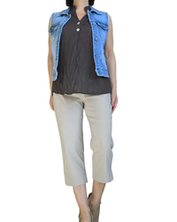 Veste en jeans sans manche frangé sur les épaules | Livraison 10 mai