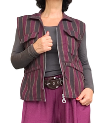 Veste sans manche rayée brun et bourgogne