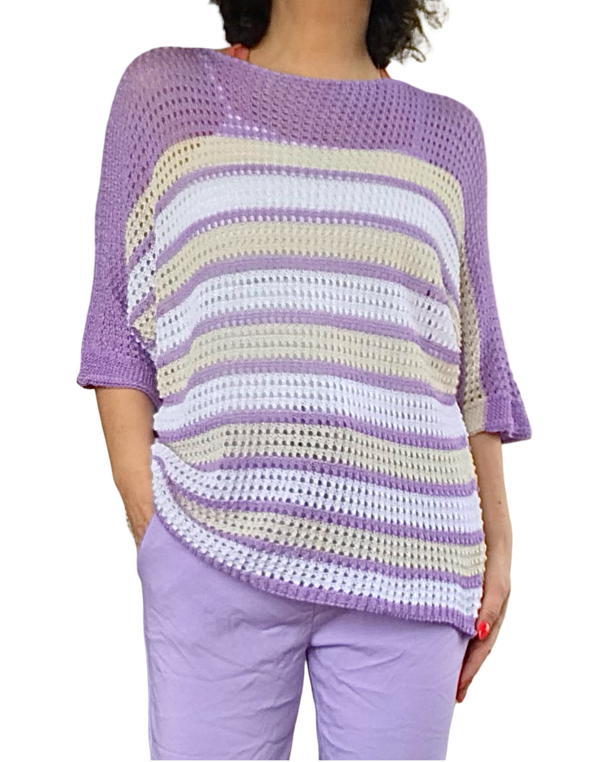 Chandail de tricot rayé lilas, beige et blanc col rond manche courte en pointelle