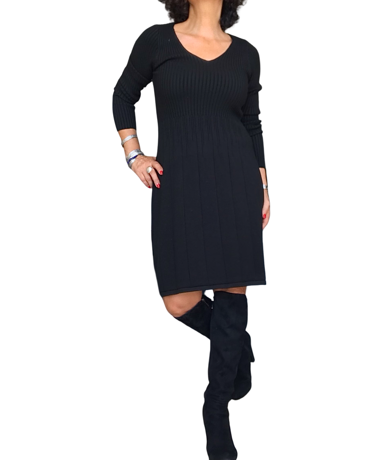 Robe en tricot noire au genou col en V