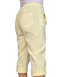 Capri jaune pâle à taille élastique avec cordon