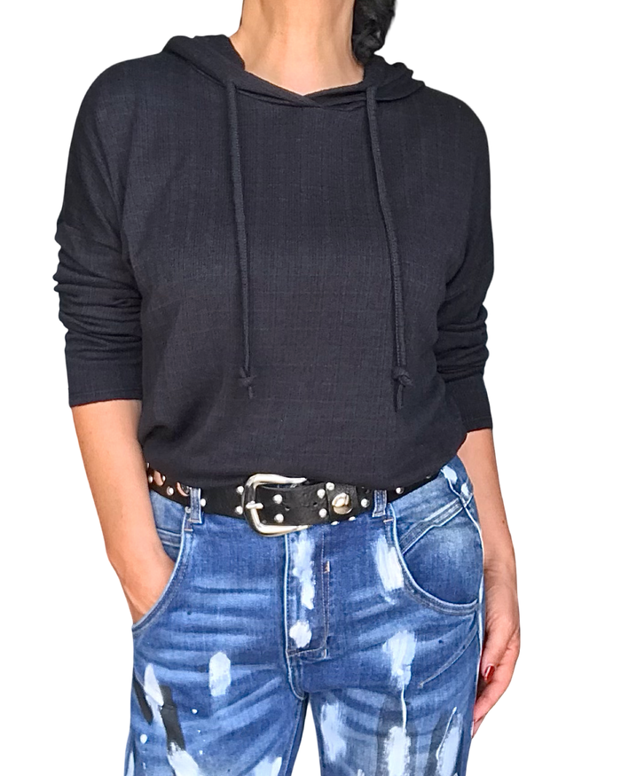 Chandail uni noir avec capuchon