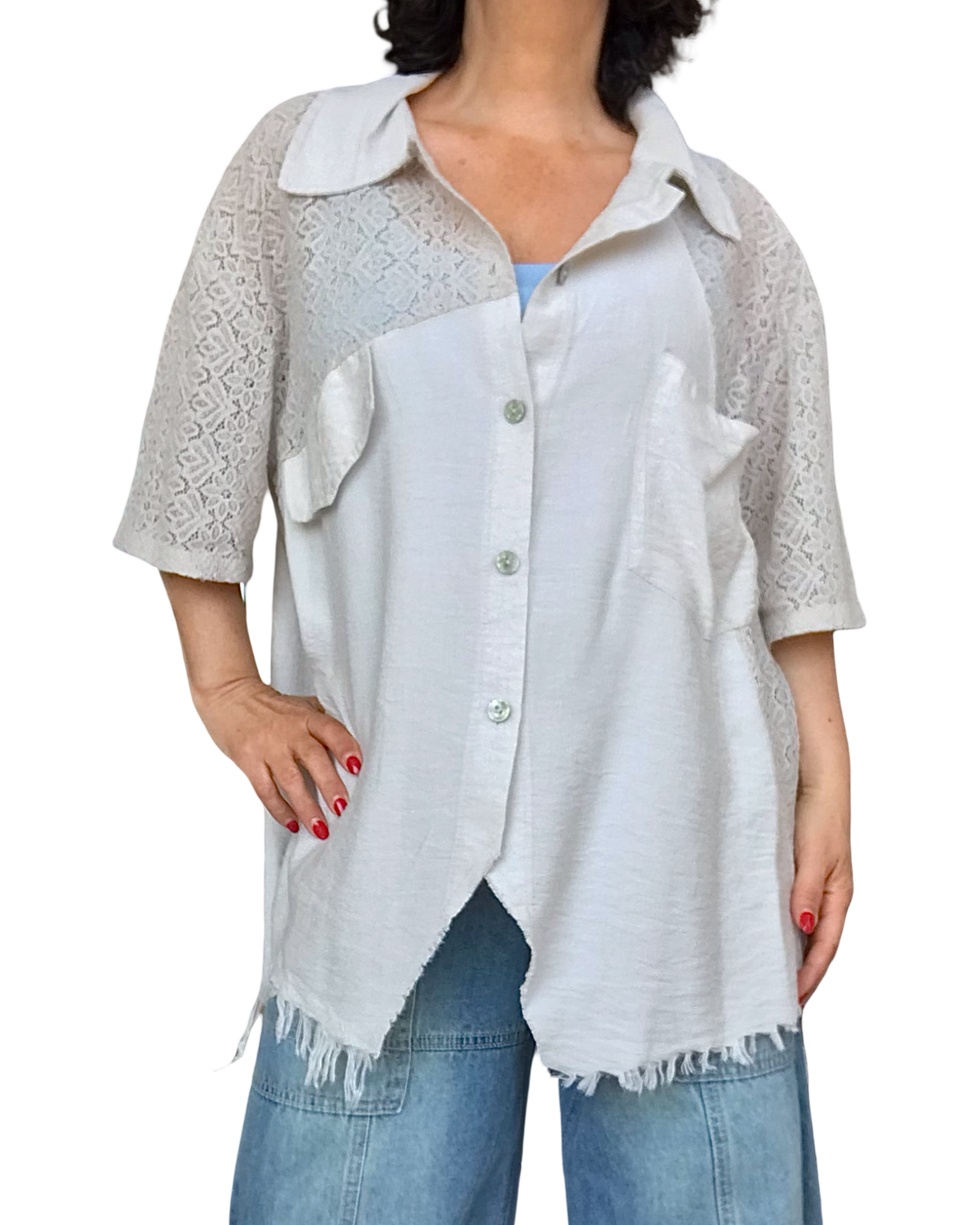 Chemise beige unie à manche courte en dentelle, col chemise