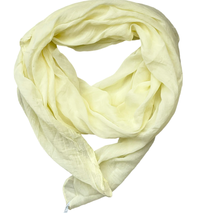 Foulard léger jaune pâle 20% soie et  80%coton(livraison 17 mars)