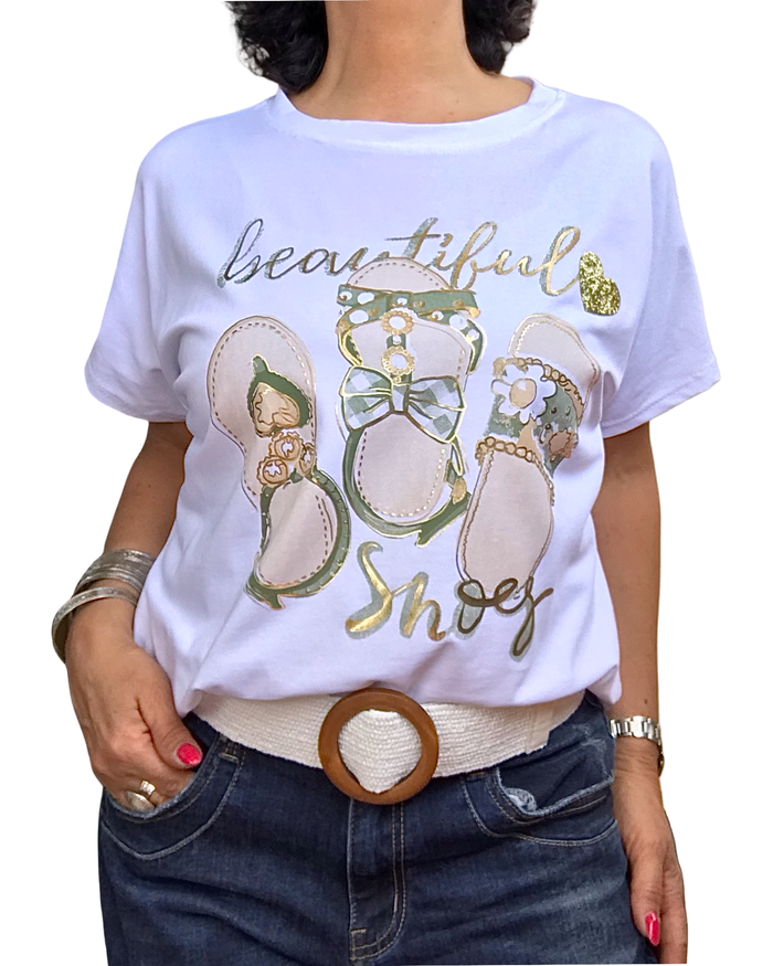 T-shirt blanc avec sandales kaki et doré | Livraison 27 Mai