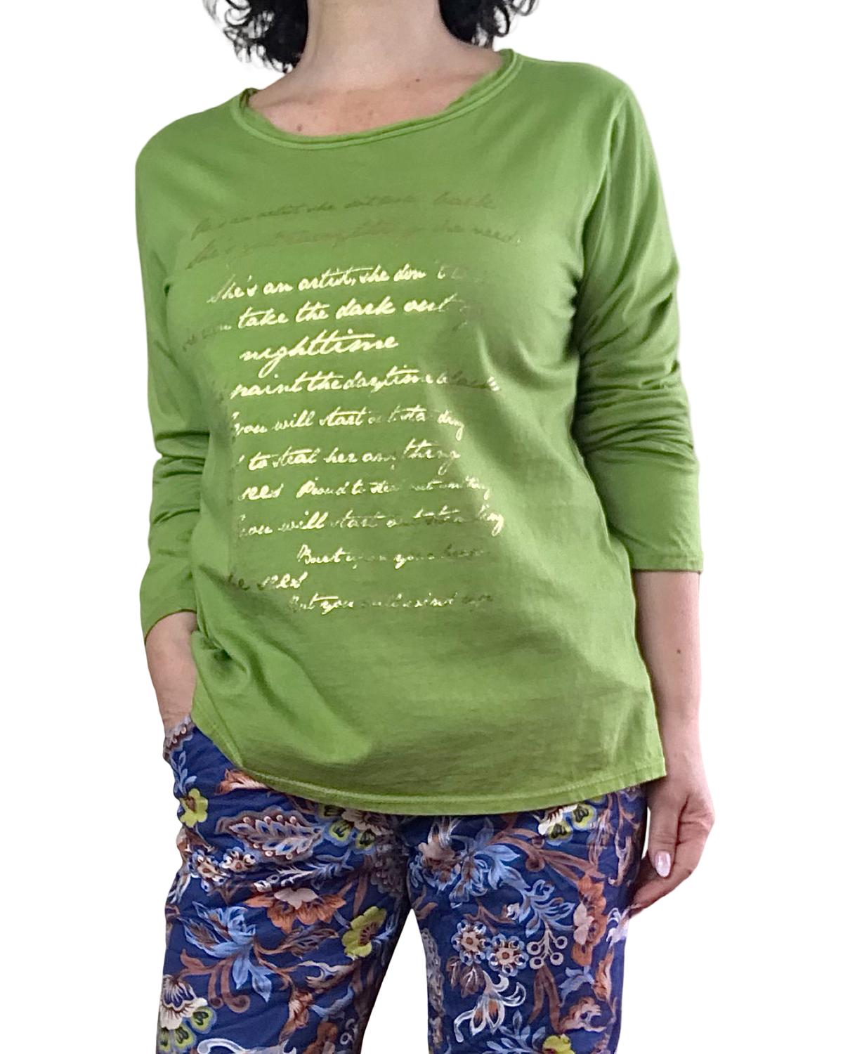 T-shirt manche longue vert pomme avec écritures dorées