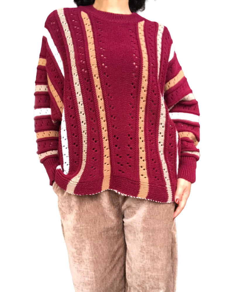 Chandail en tricot rouge vin en pointel rayures verticales, manche longue