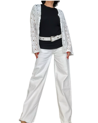 Boléro en crochet blanc cassé manche longue