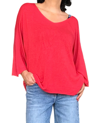 Chandail uni rouge, col en V manche 3/4