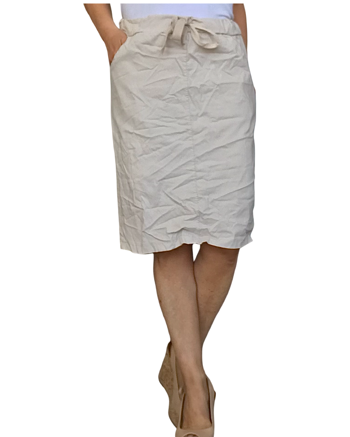 Jupe beige froissée taille élastique avec cordon