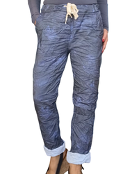 Pantalon à taille élastique marbré bleu jeans et gris avec cordon à la taille
