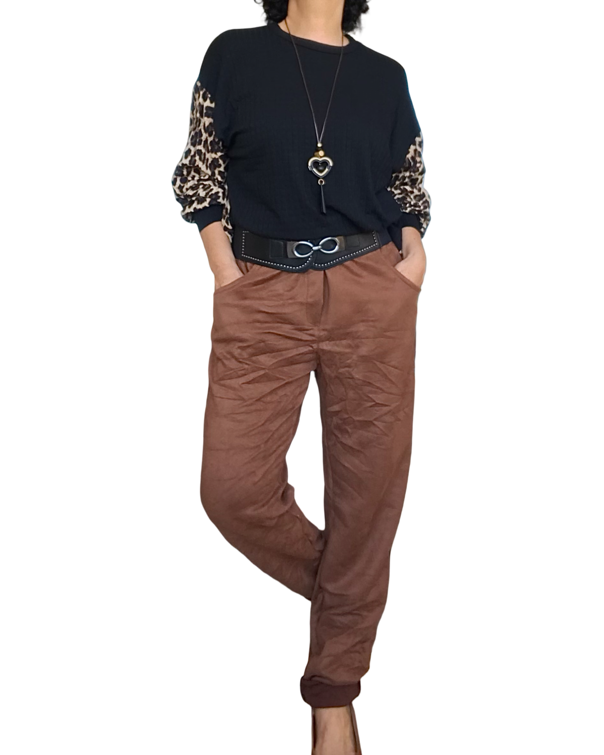 Chandail à manche longue noir avec les manches imprimées léopard