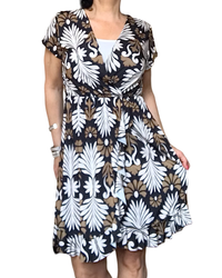 Robe courte cache-coeur, manches courtes avec élastique à la taille, motif florale, en forme de feuilles noires, Gold et crème avec camisole gainante noire