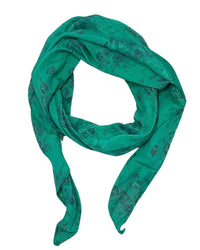 Foulard femme léger vert à motifs floraux 20% soie.