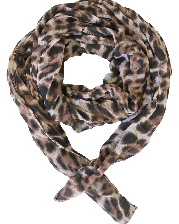 Foulard léopard 20% soie et 80% coton