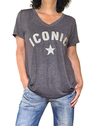 T-shirt uni brun « ICONIC » manche courte col en V