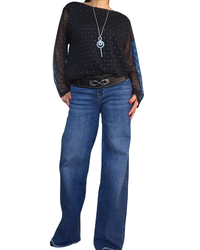 Blouse noire en voile avec losange en velours et pierres argentées