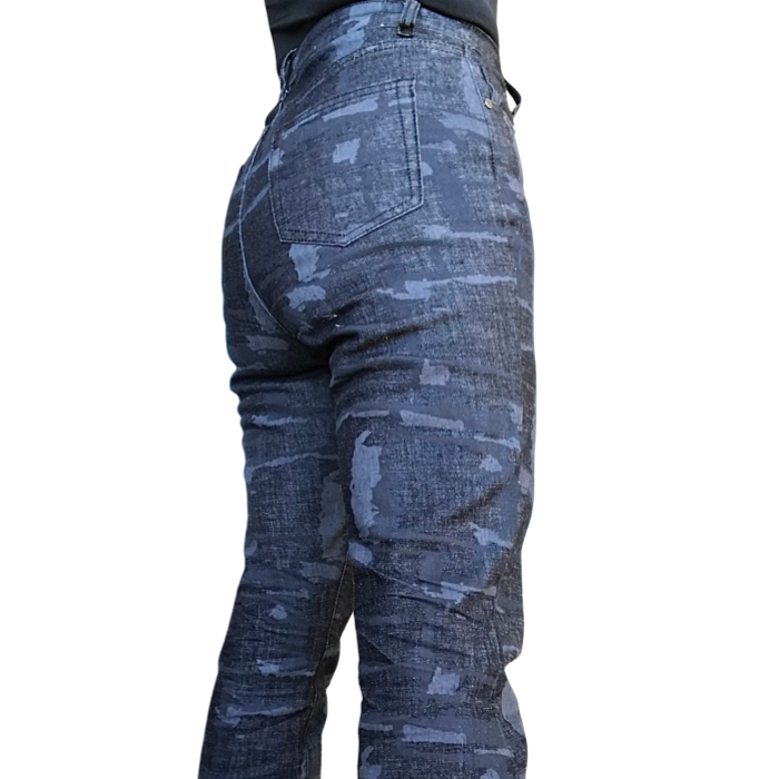 Jeans flare camouflage bleu foncé  jambe évasée de coté