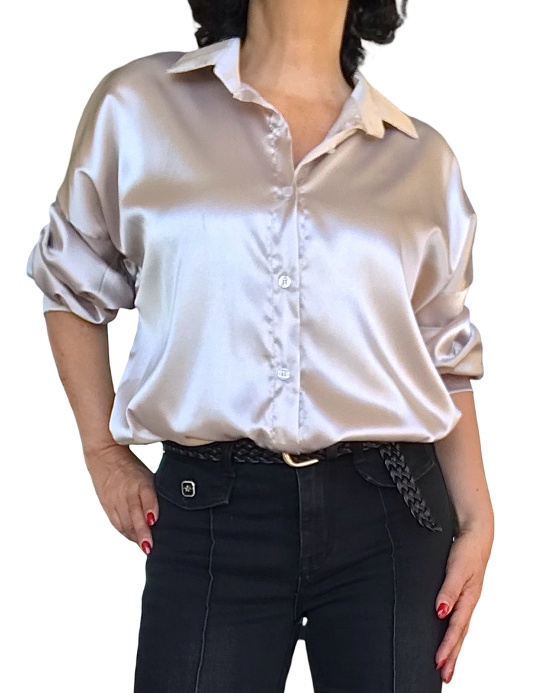 Chemise champagne en satin à manche longue