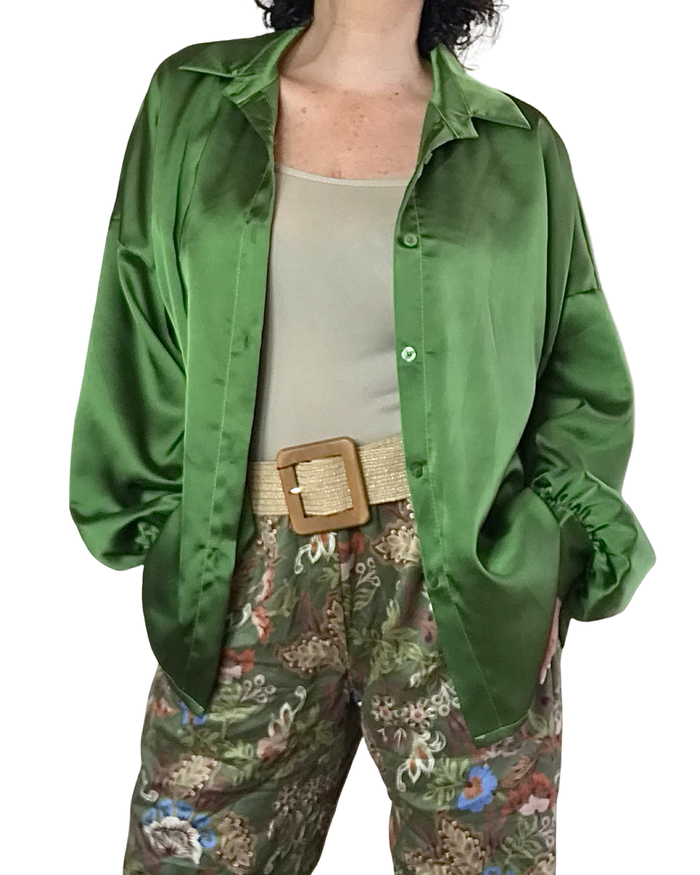 Chemise vert pomme en satin à manche longue