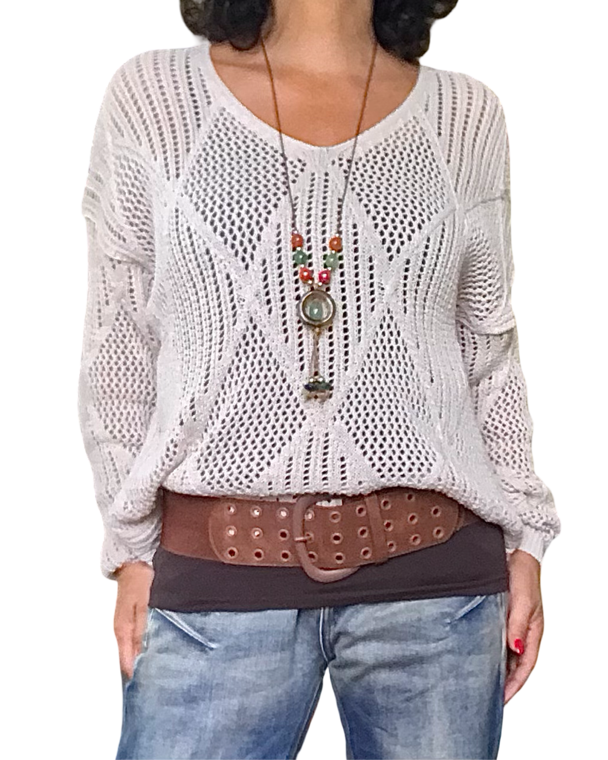 Chandail uni beige en crochet motif losange, manche longue