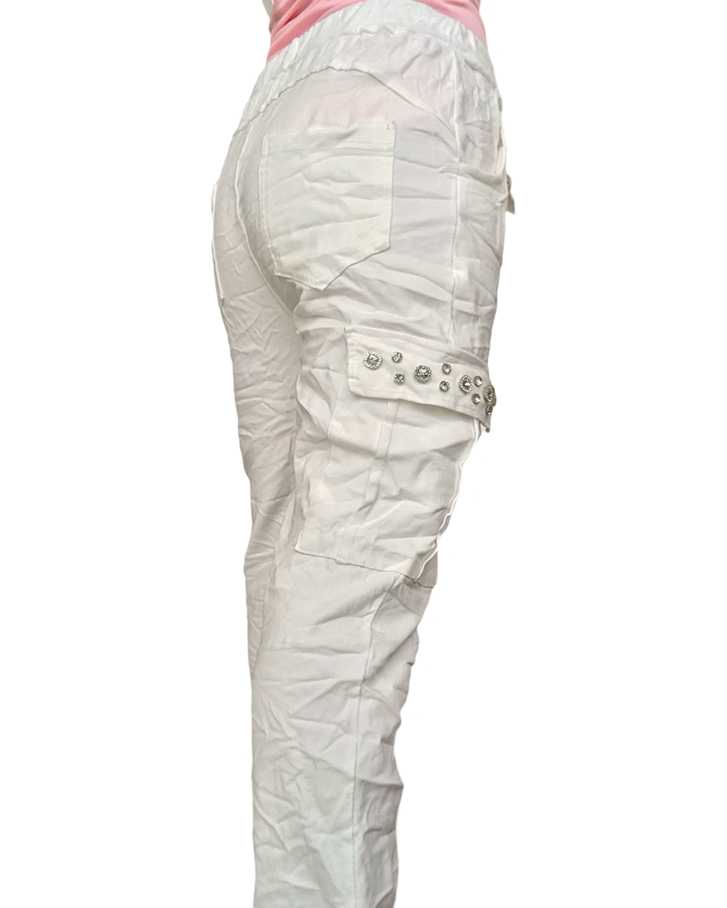 Pantalon cargo crème à taille élastique avec cordon de coté