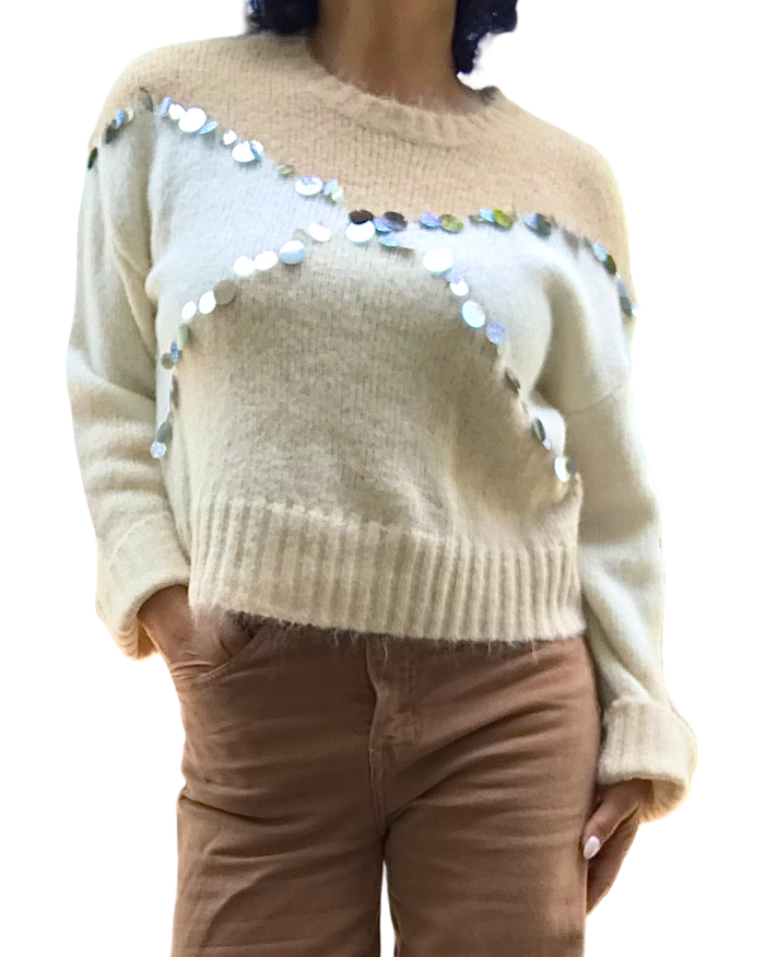Chandail col rond beige en tricot 3 couleurs avec paillettes argentées croisées devant