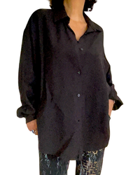 Chemise noire unie à manche longue ( livraison 10 septembre)