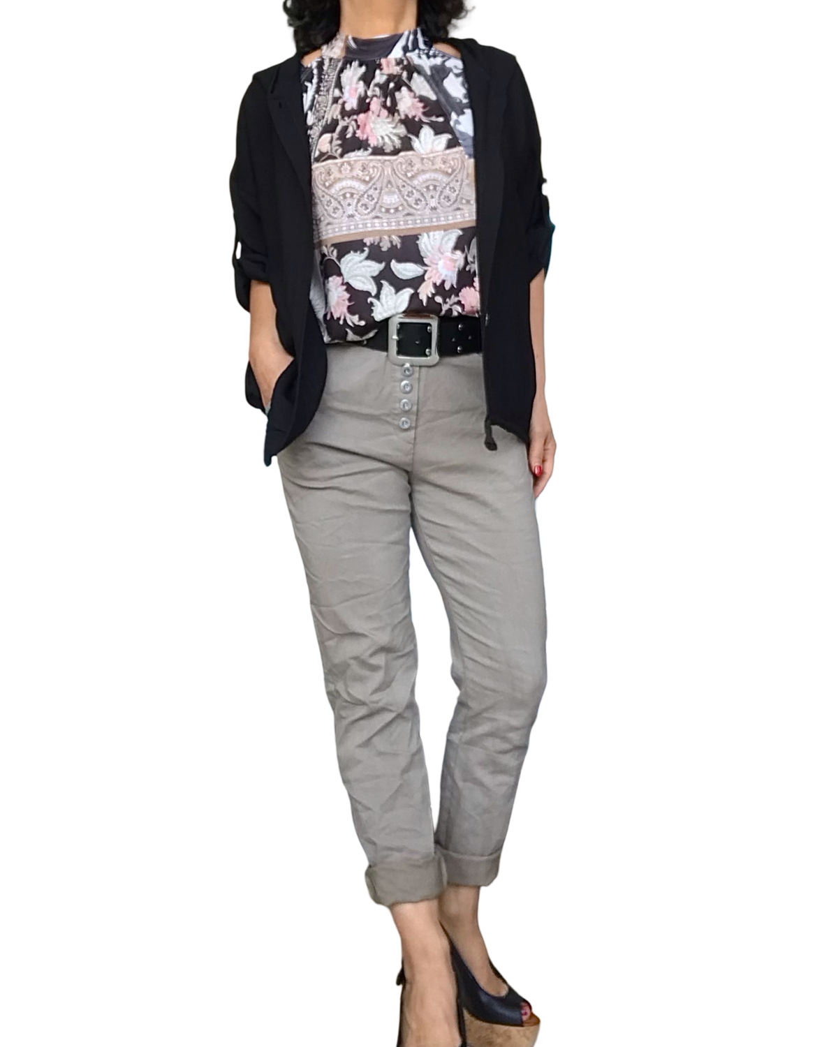 Chemise noir manche courte avec capuchon et cordon au bas