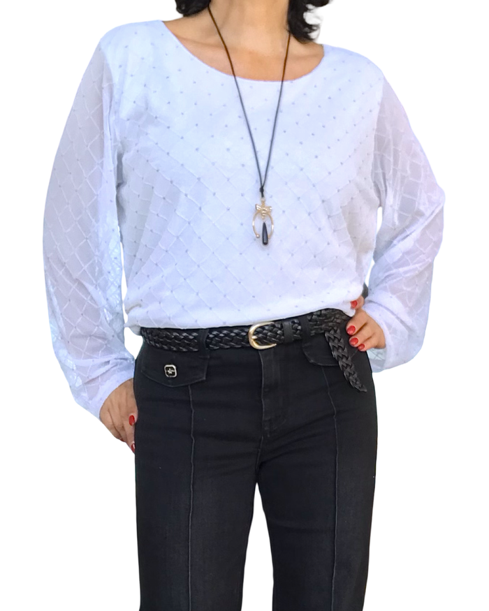 Blouse blanche en voile avec losange en velours et pierres argentées