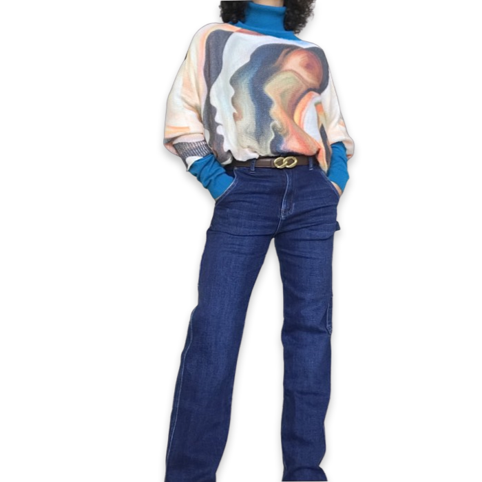 Jeans cargo bleu foncé jambe droite 30 pouces de jambe, taille au nombril avec chandail beige imprimé et ceinture brune