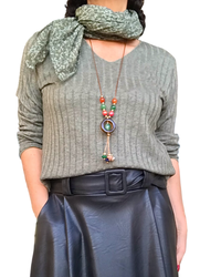 Chandail uni kaki en rib col en V manche longue