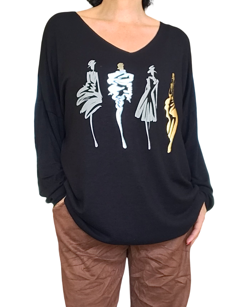 Chandail uni noir col en V avec esquisse de 4 femmes devant