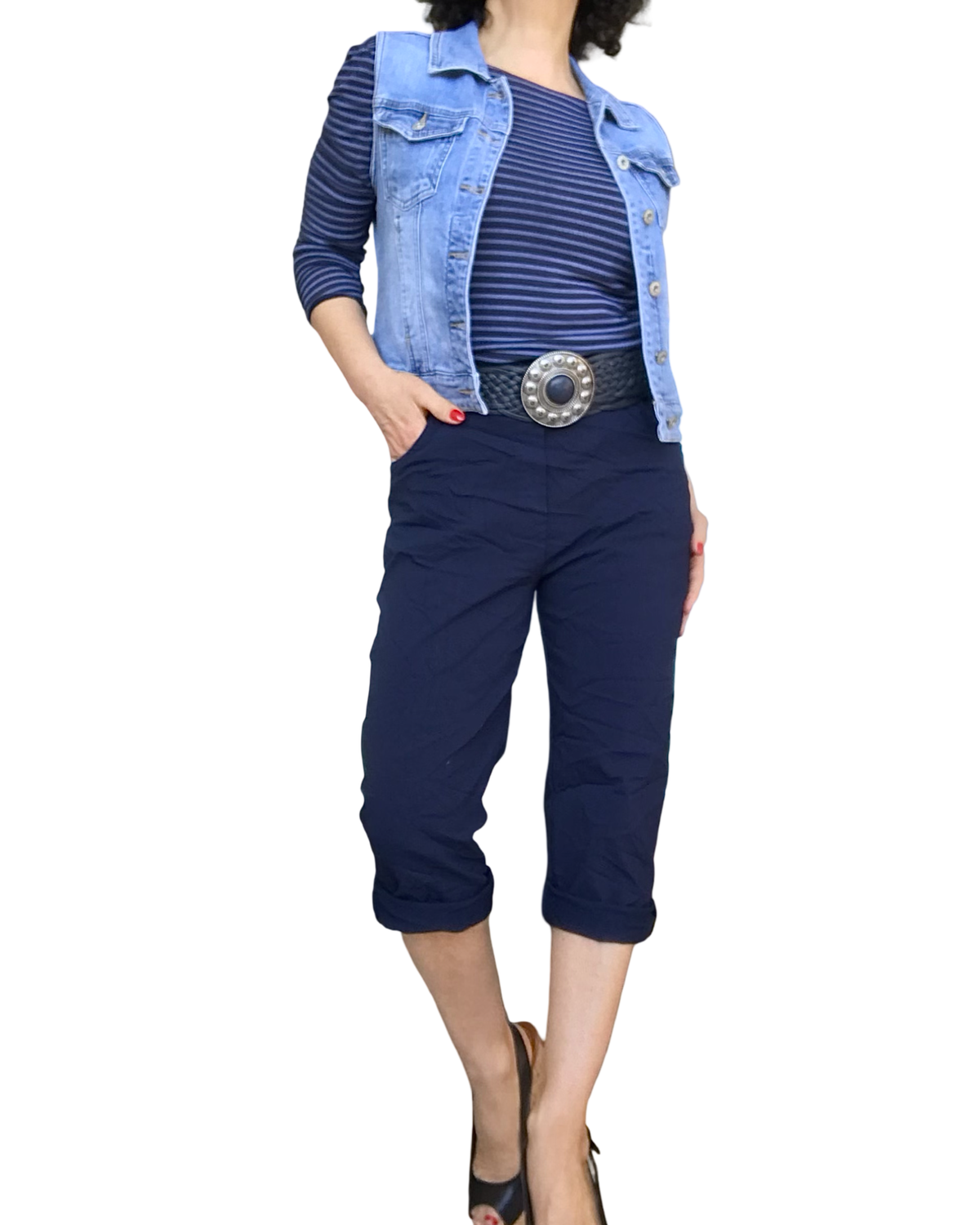 T-shirt manche longue, à rayures fines marine et bleu ciel col en en rond